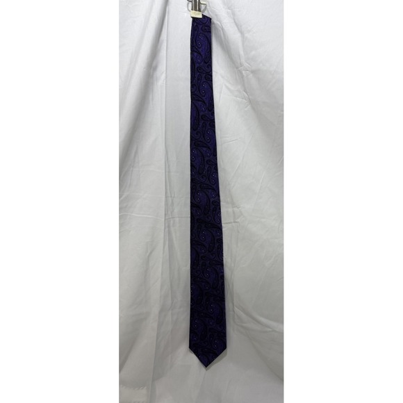 Purple CHAPS RALPH LAUREN Handmade 100% Silk Tie Mens Paisley Necktie Stunning - Picture 1 of 11